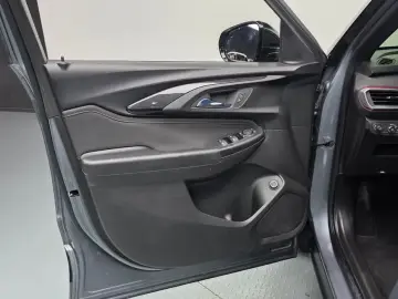 2022 Chevrolet TrailBlazer с пробегом 77 264 км