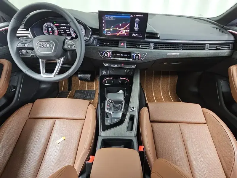 2023 Audi A5 с пробегом 7 577 км