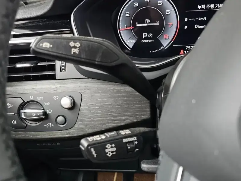 2023 Audi A5 с пробегом 7 577 км
