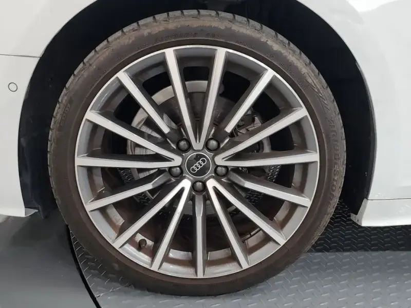 2023 Audi A5 с пробегом 20 779 км