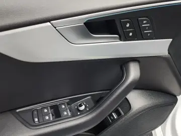 2023 Audi A5 с пробегом 40 277 км