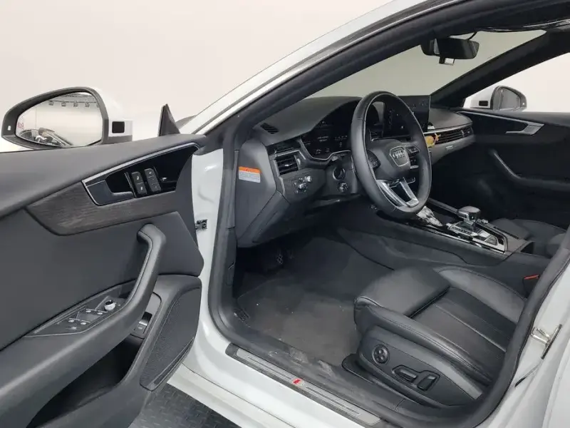 2023 Audi A5 с пробегом 20 779 км