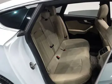 2021 Audi A5 с пробегом 59 723 км