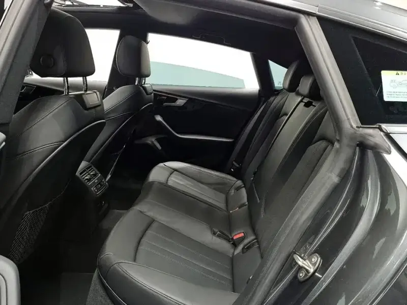2022 Audi A5 с пробегом 68 312 км