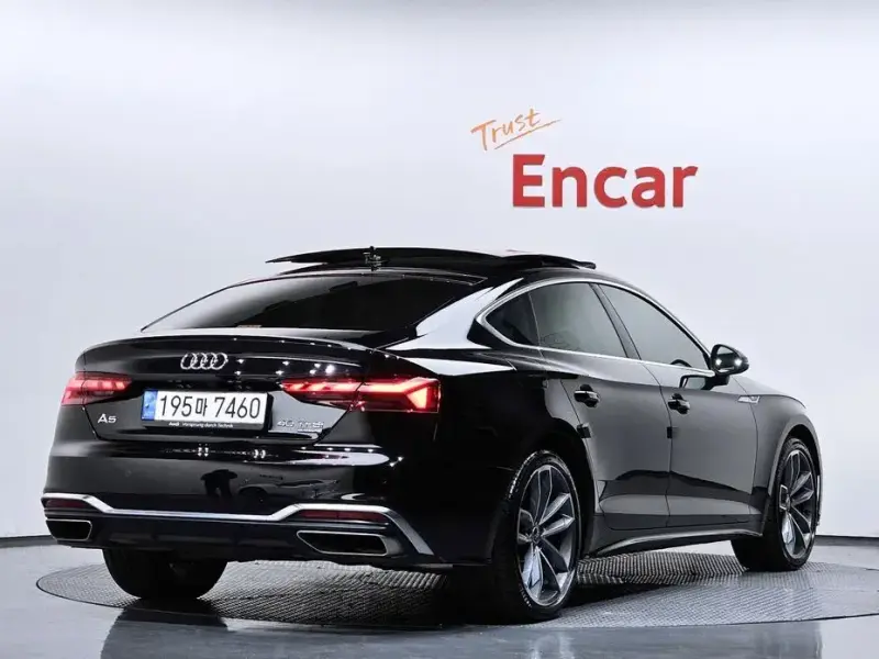 2022 Audi A5 с пробегом 46 243 км