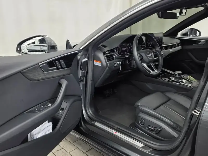 2023 Audi A5 с пробегом 35 541 км
