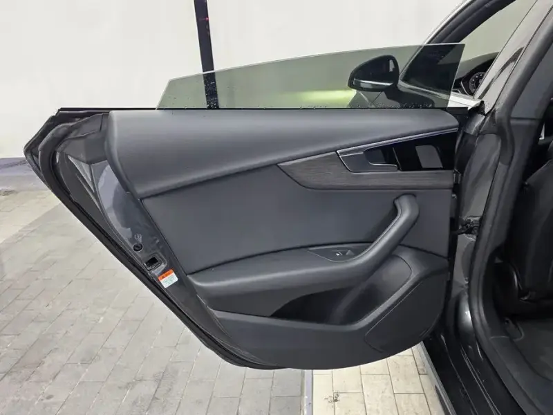2023 Audi A5 с пробегом 35 541 км