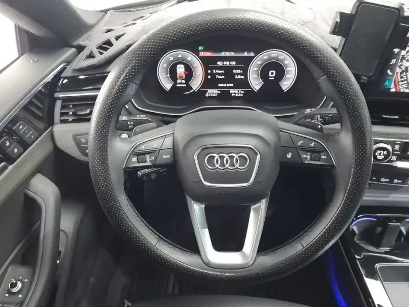 2023 Audi A5 с пробегом 28 956 км