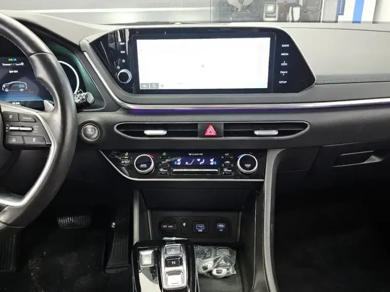 2022 Hyundai Sonata с пробегом 42 725 км