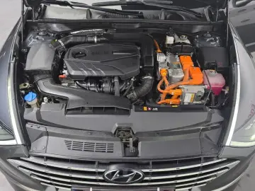 2022 Hyundai Sonata с пробегом 121 374 км
