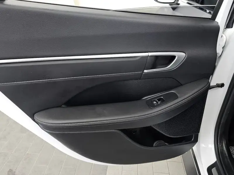 2021 Hyundai Sonata с пробегом 38 490 км