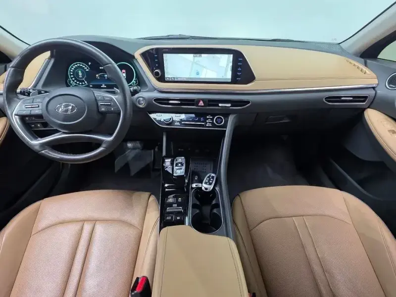2023 Hyundai Sonata с пробегом 37 601 км