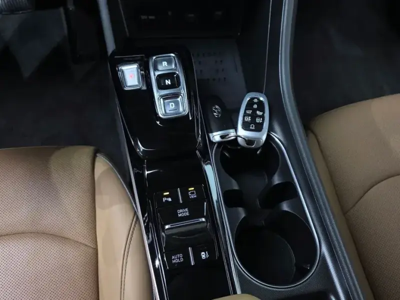 2023 Hyundai Sonata с пробегом 37 601 км