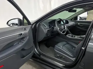 2022 Hyundai Sonata с пробегом 82 240 км