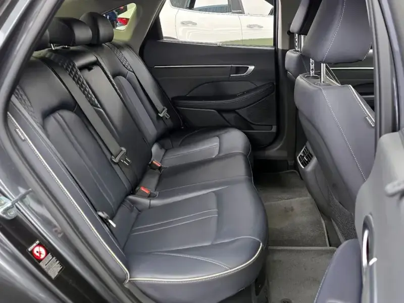 2022 Hyundai Sonata с пробегом 82 240 км