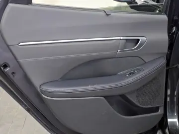 2022 Hyundai Sonata с пробегом 82 240 км