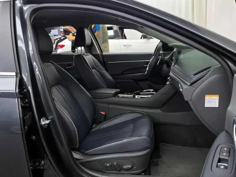 2022 Hyundai Sonata с пробегом 82 240 км