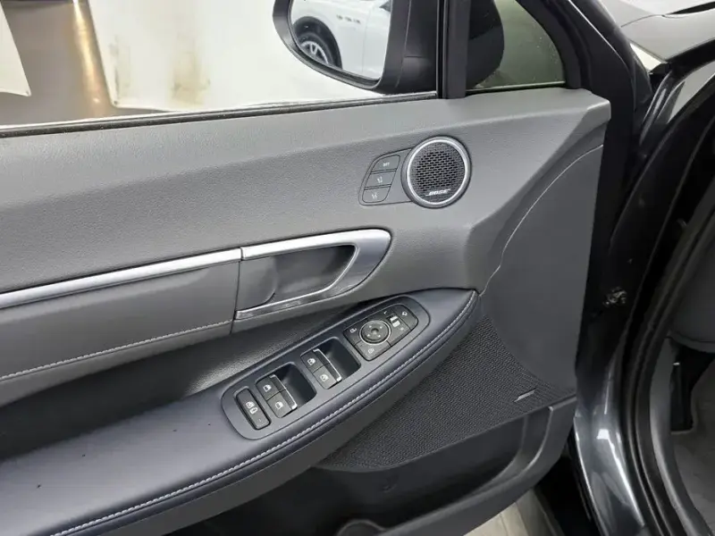 2022 Hyundai Sonata с пробегом 82 240 км