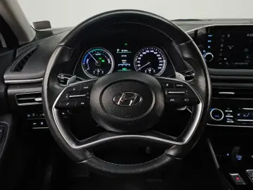 2022 Hyundai Sonata с пробегом 56 744 км