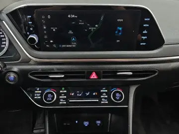2022 Hyundai Sonata с пробегом 56 744 км