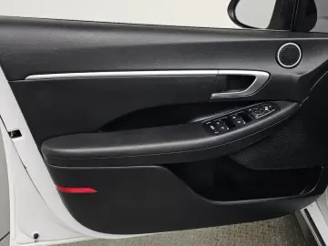 2022 Hyundai Sonata с пробегом 56 744 км