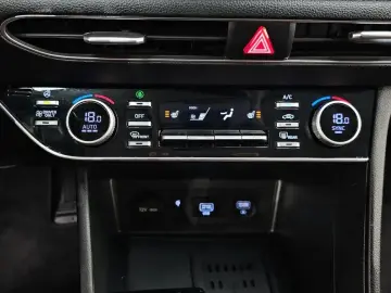 2022 Hyundai Sonata с пробегом 56 744 км