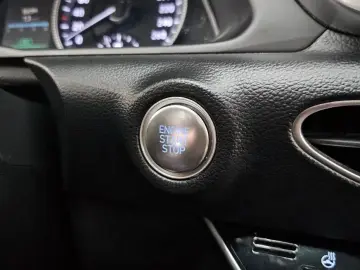 2022 Hyundai Sonata с пробегом 56 744 км