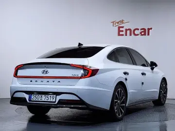 2023 Hyundai Sonata с пробегом 49 098 км