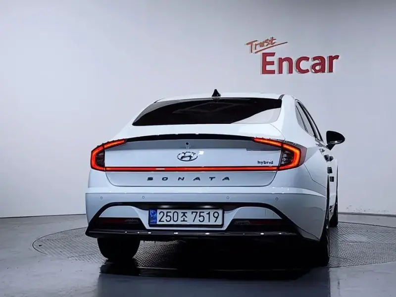 2023 Hyundai Sonata с пробегом 49 098 км