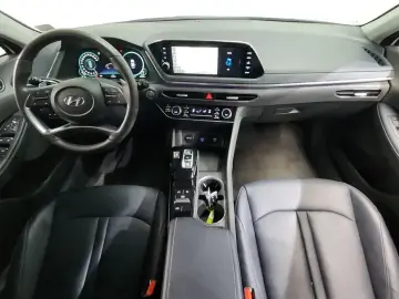 2023 Hyundai Sonata с пробегом 49 098 км