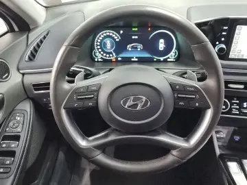 2023 Hyundai Sonata с пробегом 49 098 км
