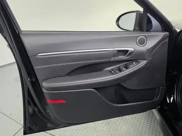 2023 Hyundai Sonata с пробегом 5 878 км