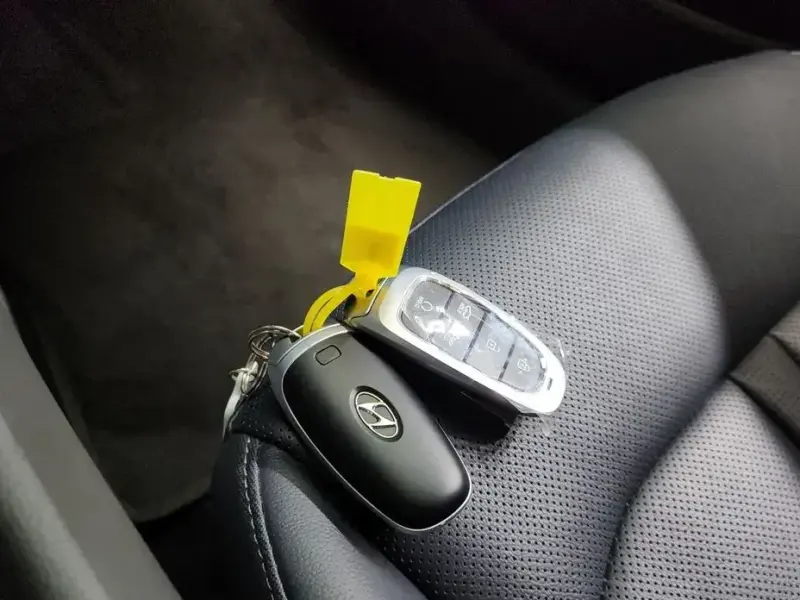 2023 Hyundai Sonata с пробегом 49 098 км