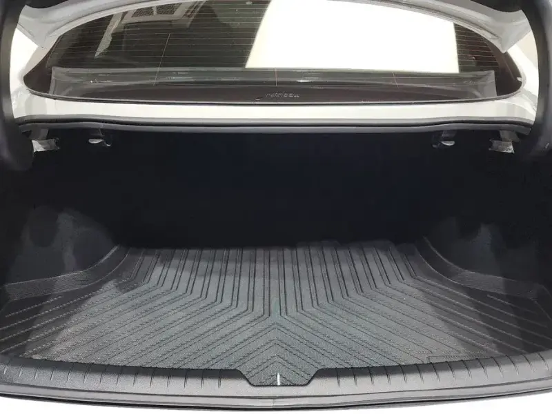 2023 Hyundai Sonata с пробегом 49 098 км