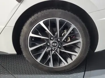 2023 Hyundai Sonata с пробегом 49 098 км