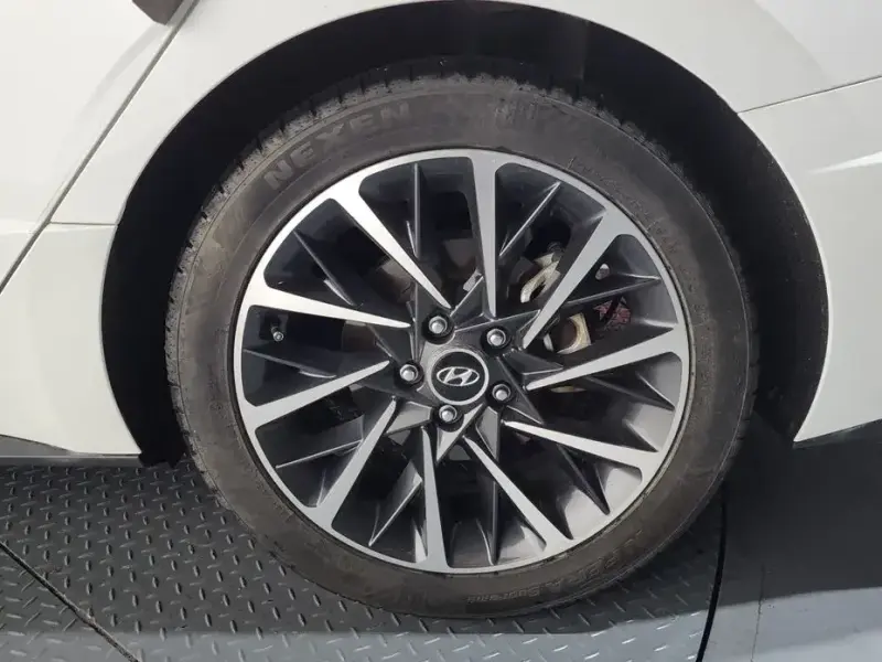 2023 Hyundai Sonata с пробегом 49 098 км