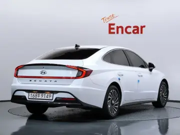 2021 Hyundai Sonata с пробегом 79 717 км