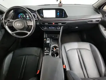 2021 Hyundai Sonata с пробегом 79 717 км