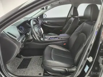 2023 Hyundai Sonata с пробегом 66 381 км