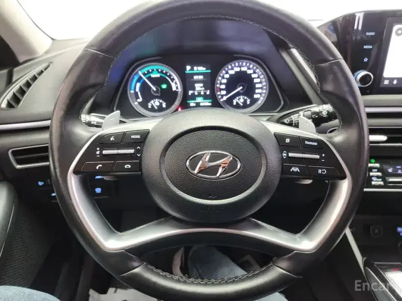 2023 Hyundai Sonata с пробегом 66 381 км
