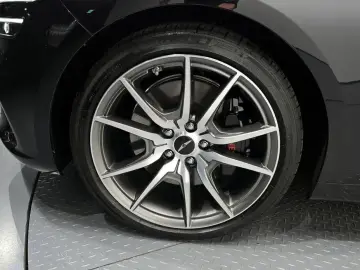 2023 Genesis G70 с пробегом 30 382 км
