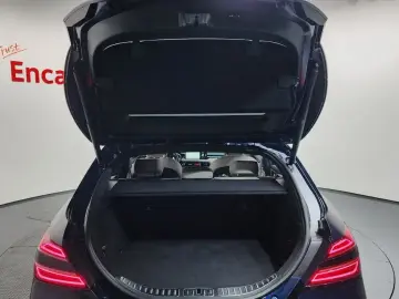 2022 Genesis G70 с пробегом 35 933 км