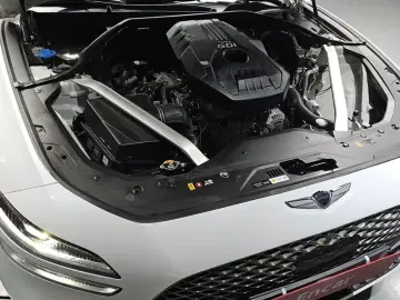 2022 Genesis G70 с пробегом 55 642 км
