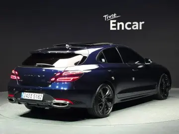 2023 Genesis G70 с пробегом 24 970 км
