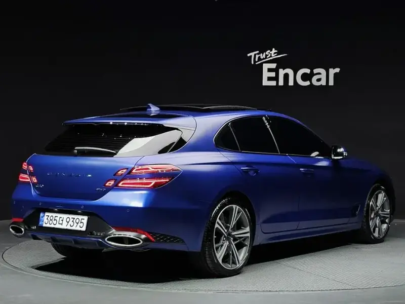 2025 Genesis G70 с пробегом 14 910 км
