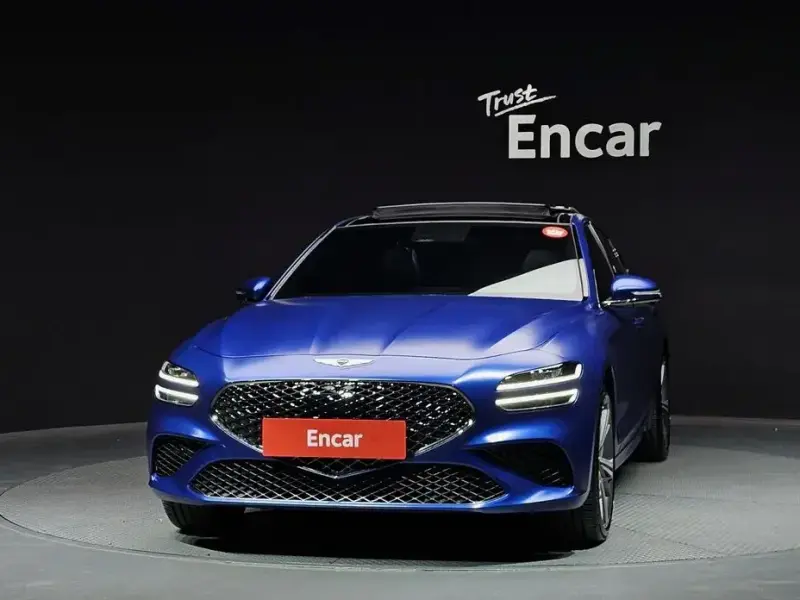 2025 Genesis G70 с пробегом 14 910 км