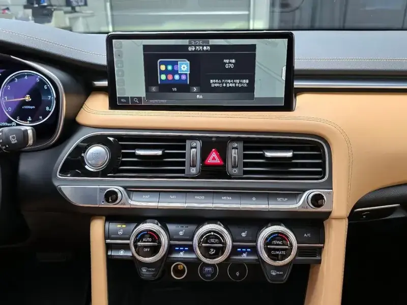 2022 Genesis G70 с пробегом 25 299 км