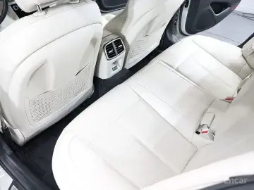 2025 Genesis G70 с пробегом 25 км