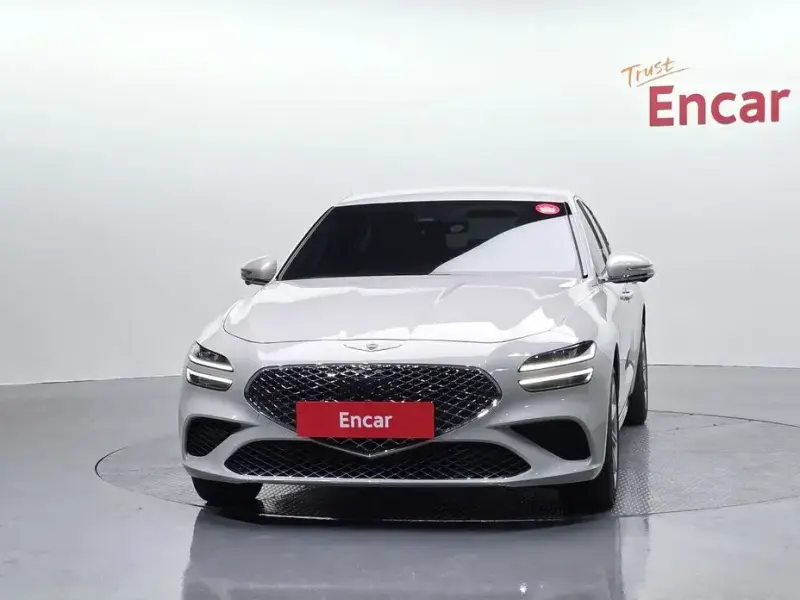 2024 Genesis G70 с пробегом 18 309 км
