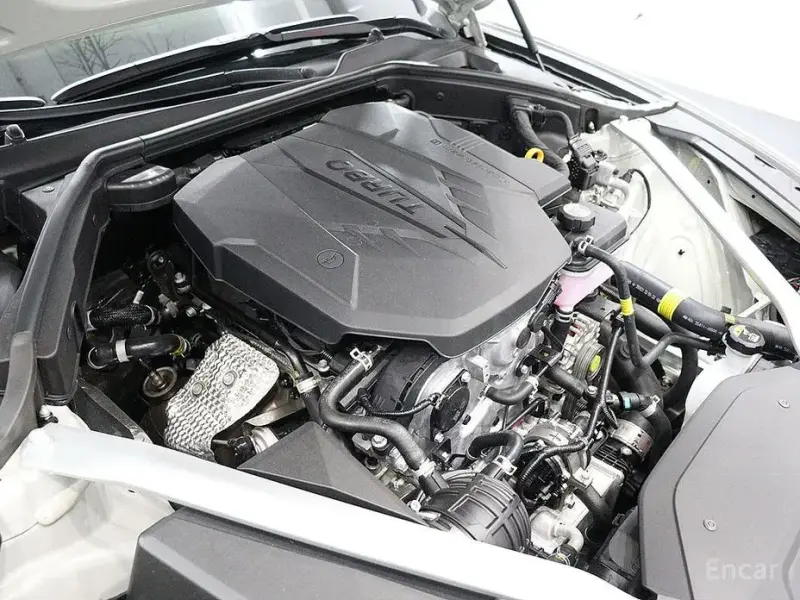 2025 Genesis G70 с пробегом 25 км